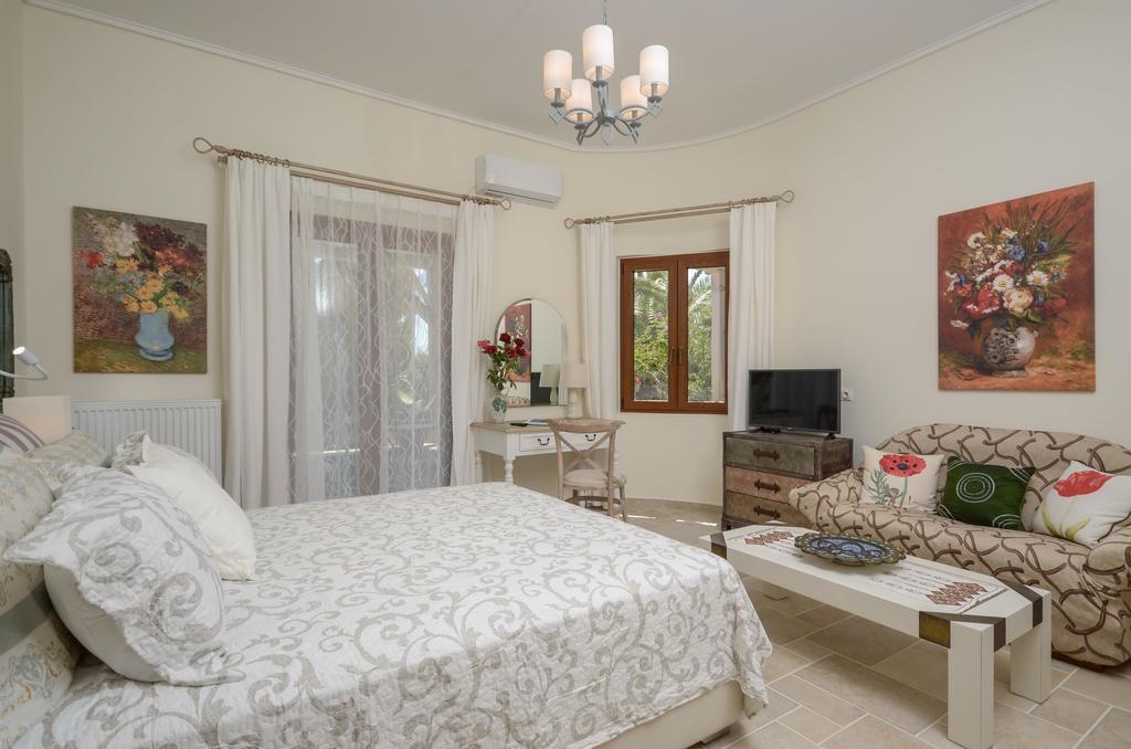 Villa Pari Manda 아기오스프로코피오스 외부 사진